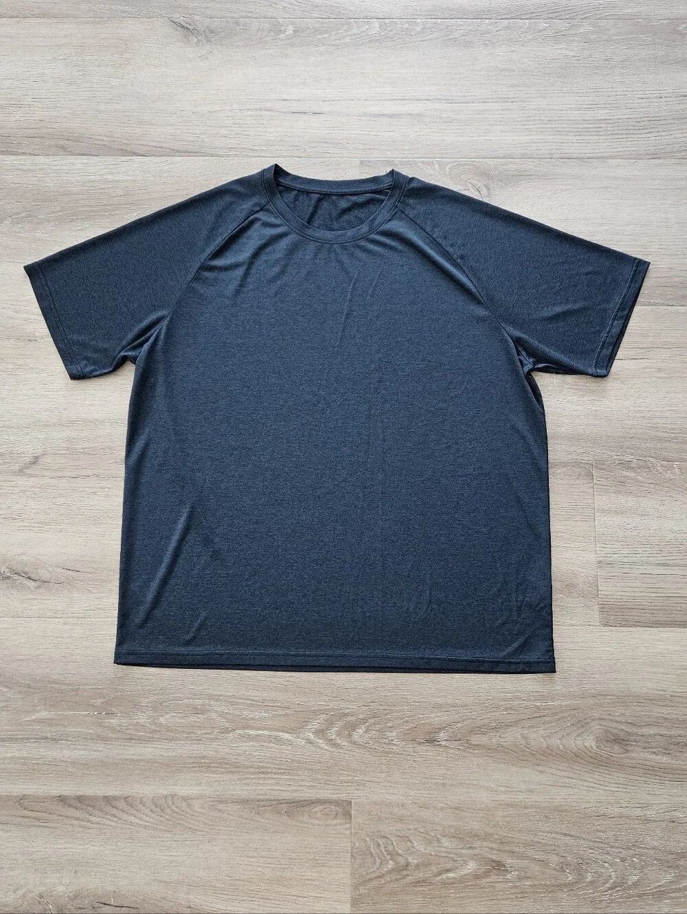 Men's Dark Heathered Gray Short Sleeve Athletic Tee Size 2XL